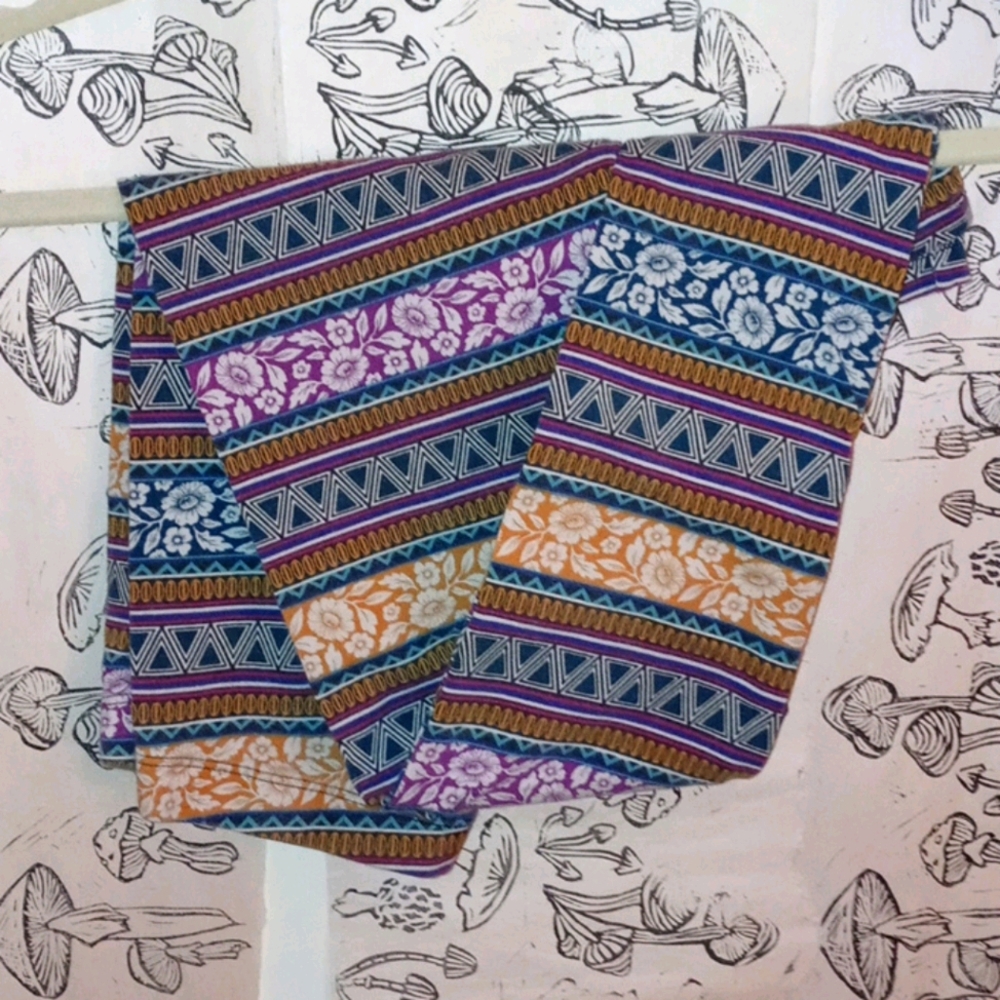Multicolor Geometric Leggings